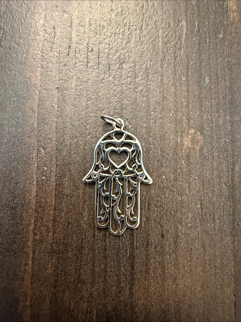 Silver Hamsa Hand Pendant Necklace - Heart Detail
